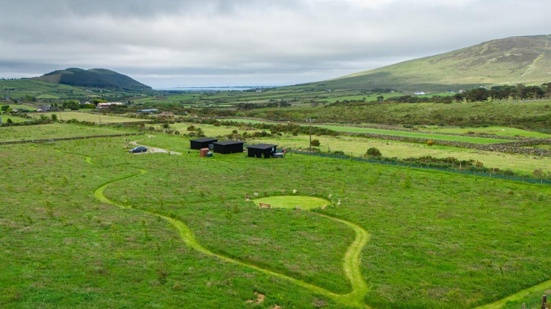 Готель Oakwood Glamping Mourne Mountains Moyad Екстер'єр фото